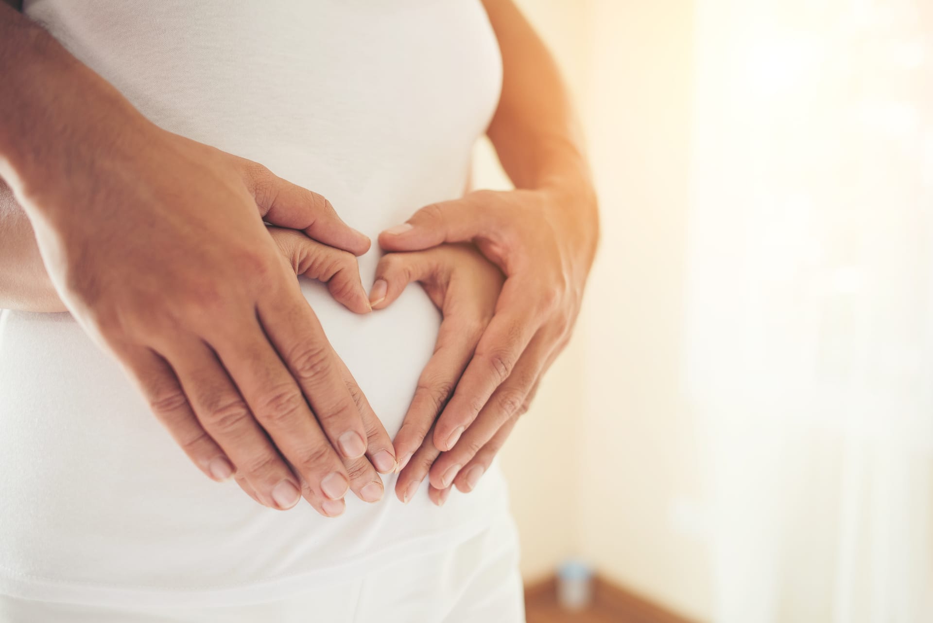 O seu ciclo, o seu corpo
e o seu desejo de ser mãe
merecem mais do que um diagnóstico genérico.